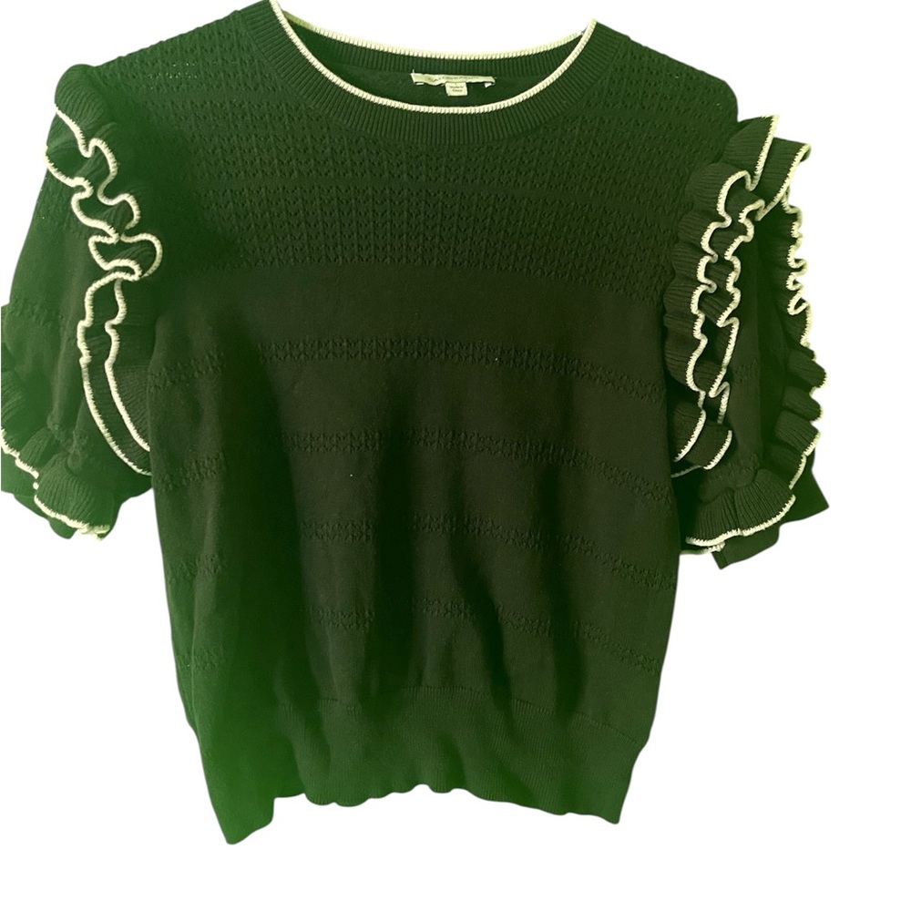 Chic Black Ruffle Sleeve Knit Top